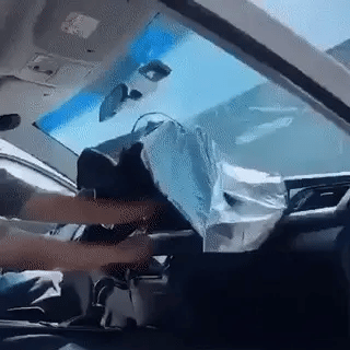 Car Umbrella Sun Shade Cover for Windshield UV Reflecting Foldable Front Car Sunshade Umbrella